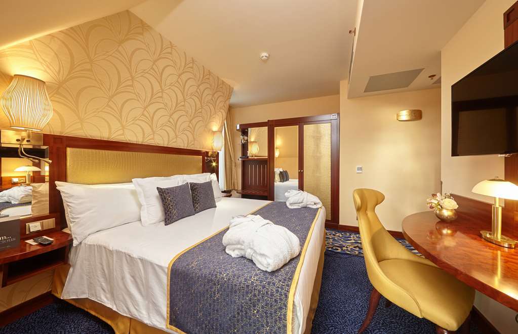 Hotel Occidental Wilson 5*
